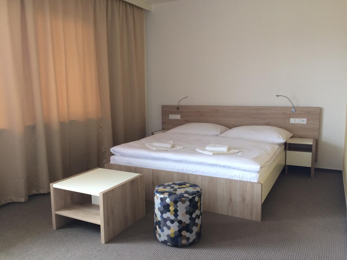 Hotel Devitka Janov Kültér fotó