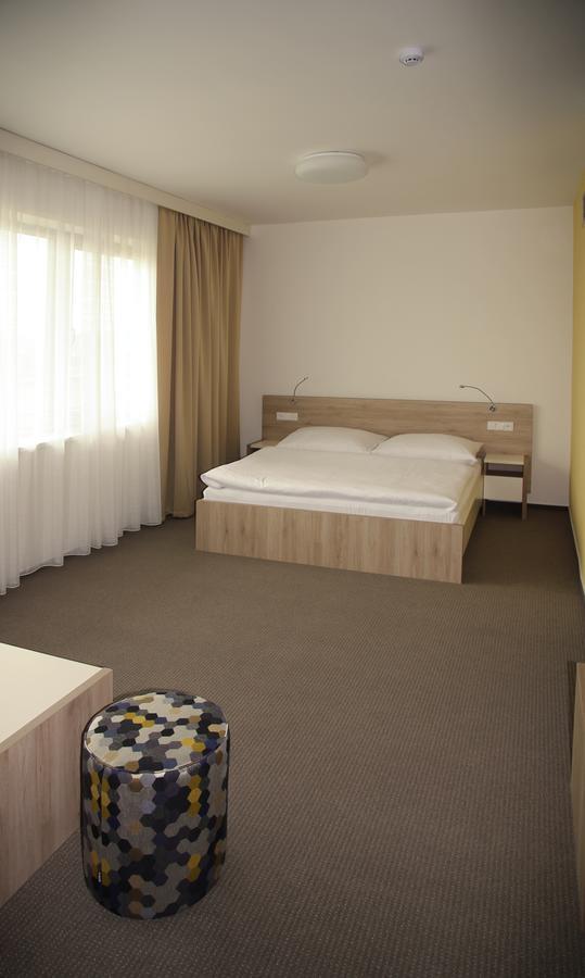 Hotel Devitka Janov Kültér fotó