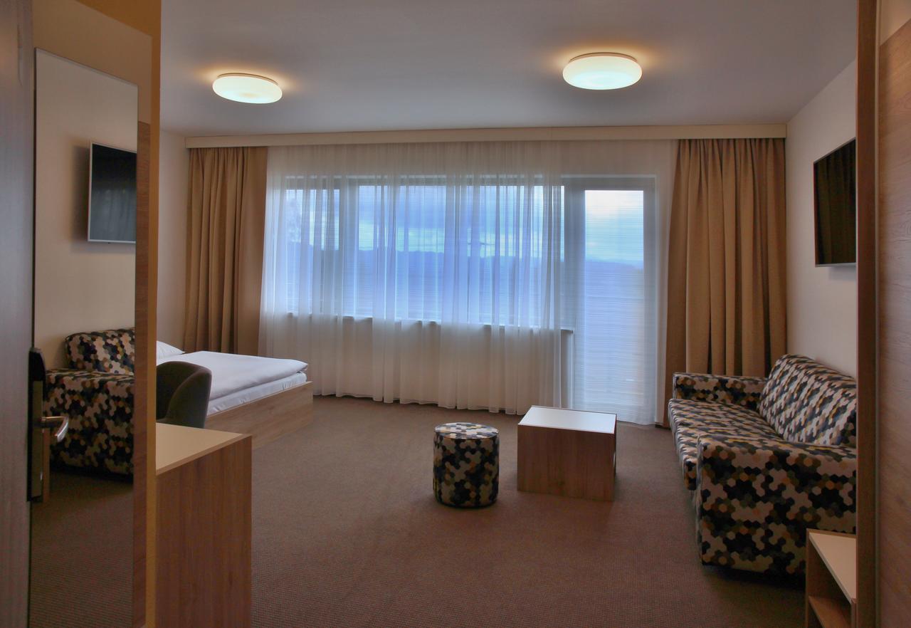 Hotel Devitka Janov Kültér fotó