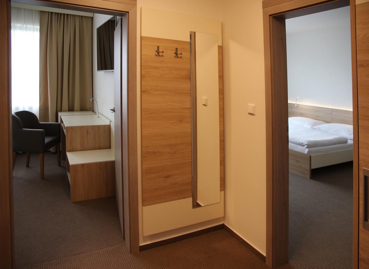Hotel Devitka Janov Kültér fotó